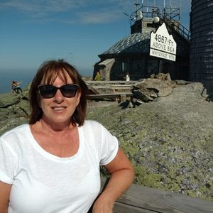 Meet your Posher, Anne